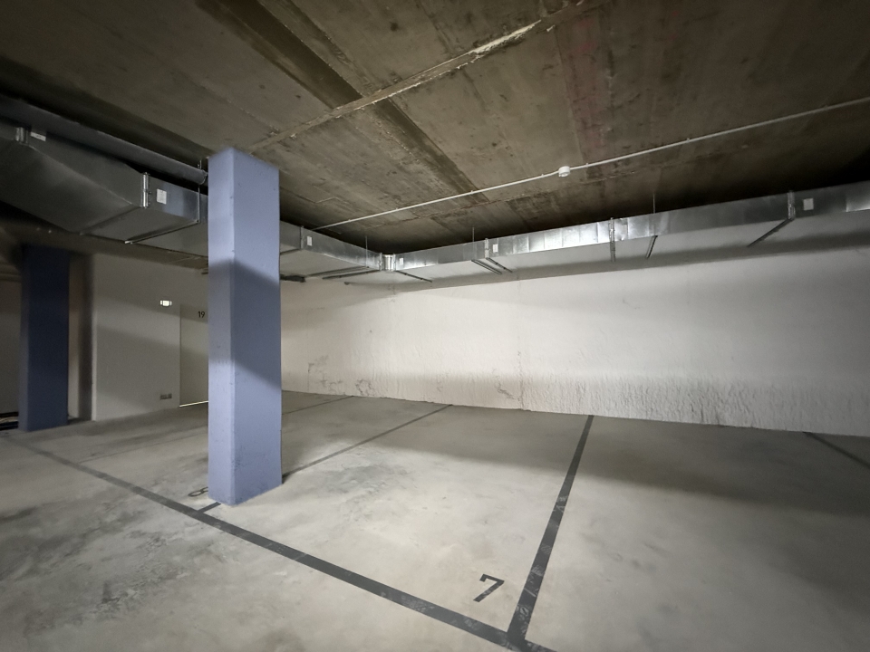 Plaçes d'aparcament i trasters Miquel Vives